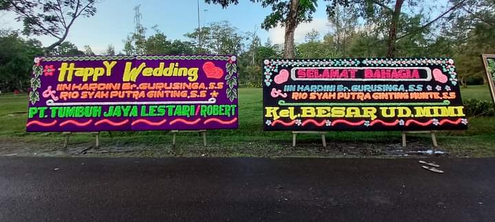 FloristCalista's tweet photo. Untuk pemesanan papan bunga medan dan sekitarnya

Calista Florist
Hp / wa : 0813 7744 2488 / 0822 7275 3772

#calistaflorist
#papanbungamedan
#papanbungapancurbatu
#papanbungasibolangit
#bungapapanmedan
#floristmedan
#bungamurahmedan
#papanbungasumut
#karanganbungamedan https://t.co/rLy2MYa0tt