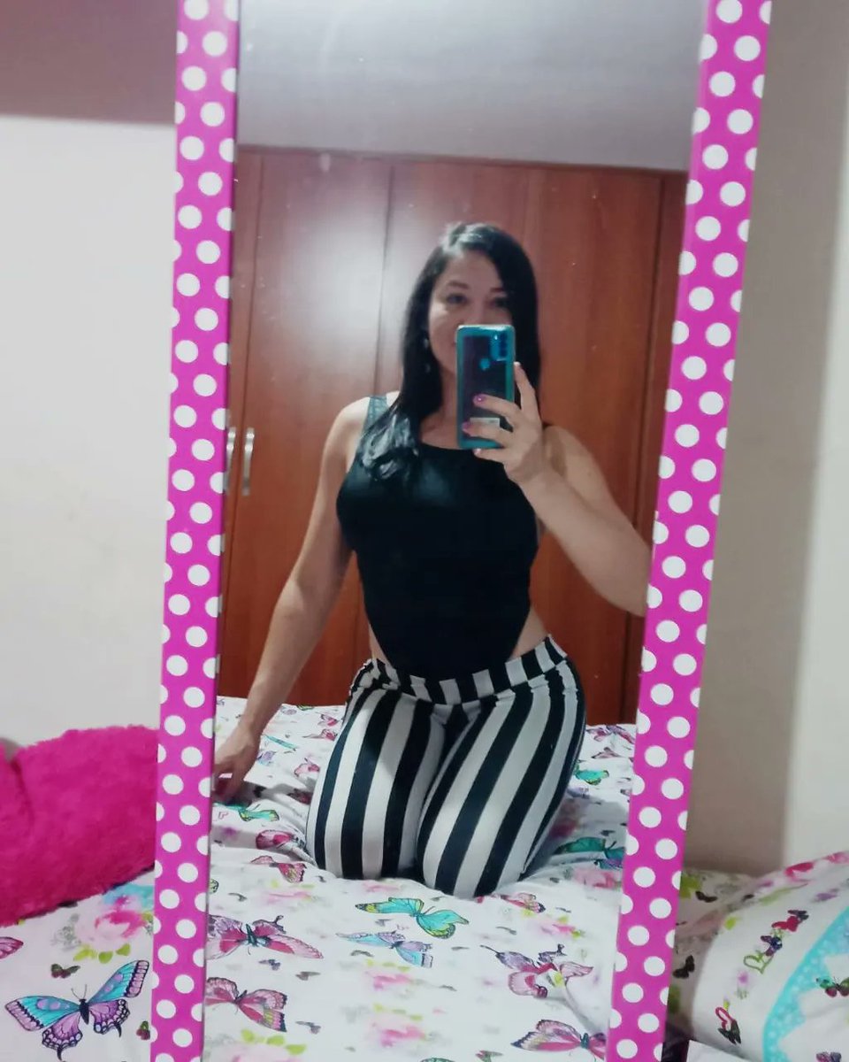 DraMaryJaneS's tweet photo. https://t.co/AOqzOooY4u

#sensualgirl #sexystrip #sexymirrorselfie #mirrorselfie #mirrorwoman https://t.co/NTLd3Ax5KA
