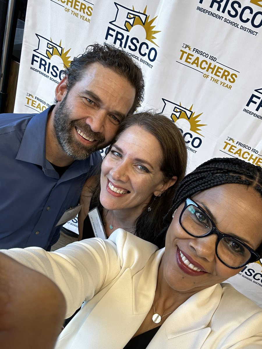 soc_fisd's tweet photo. The Frisco ISD Teacher-of-the-Year (TOY) banquet was held this evening, it was a true honor to sit with Teri McElhinney; the Student Opportunity Center TOY for 2023. We are so proud of you! Congratulations. #SOC-TOY2023 #FisdMadetoshine #TheSOC
@Principal_MsE https://t.co/kWNcuChCV1