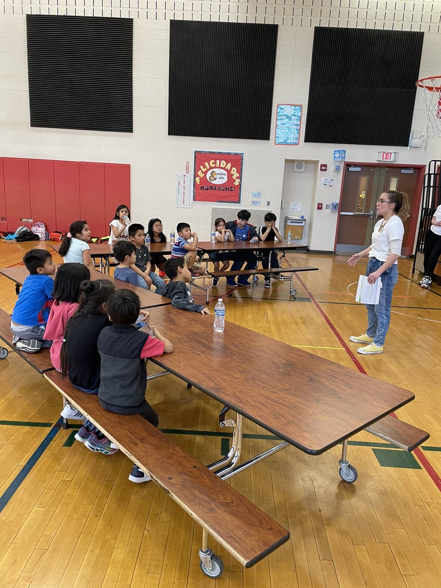 JCastrejon112's tweet image. A huge TY to #FamilyServiceOfLakeCounty for providing a series of childhood #MentalHealth workshops for our families in the #Highwood and #HighlandPark community. Our families are fully engaged and grateful for this opportunity. We are thankful for our partnership. #112Leads