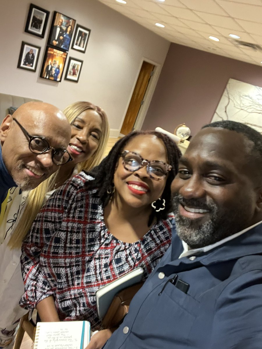 PastorEPIII's tweet photo. Always a great time when we are with our Parents @BishopPMorton and @PastorDBMorton.  The impartation and wisdom is priceless.  #family #NEXTPLACE #shiftingtothenewplace #ep3ministries https://t.co/SHVeKm6bNq