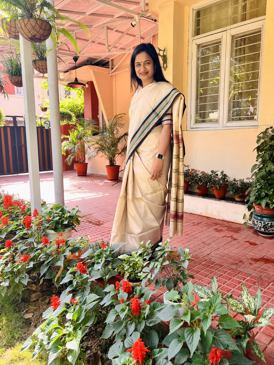 Roopa Mishra tweet media