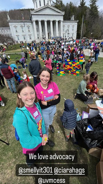 KaitNorthey's tweet photo. Proud of our @uvmcess #EarlyChildhood students and all those who attended the #CourageToCare rally today! I was flying to Chicago but made sure to represent the cause @LetsGrowKids !Preparing #ECEducators and #Advocates at @uvmvermont🌟💚💛 #VTed #vtpoli https://t.co/FvdrLGHftG