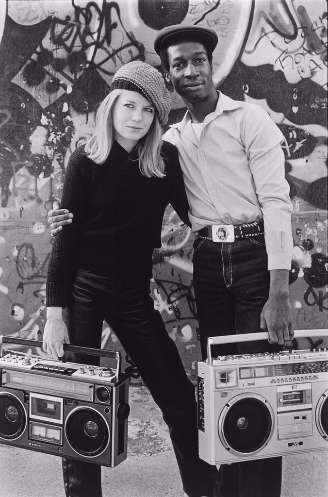 When punk rock / new wave meets hip hop
Tina Weymouth and Grandmaster Flash, pictured for NY Rocker, 1981.

Photo by Laura Levine

#punk #punkrock #womenofpunk #tinaweymouth #hiphop #grandmasterflash #history #punkrockhistory