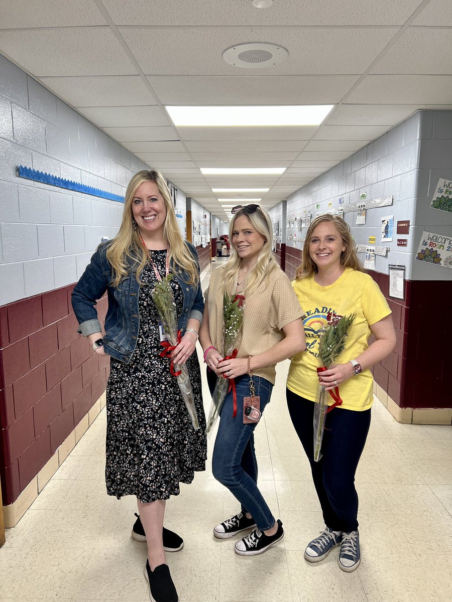Humbled to say the least - so honored to be nominated along w these 2 fantastic teachers for D109’s Educator of the Year #d109pride #BVpride <a href="/mrsdelvalle25/">Mrs. Del Valle</a> <a href="/MrsMalewicz/">Mrs. Malewicz</a> <a href="/BVGoBobcats/">Bridgeview School</a>