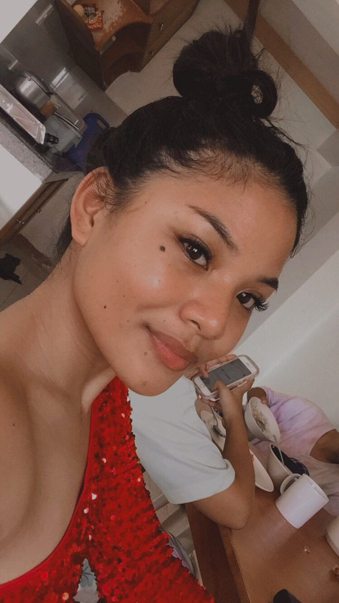 Miss_Chdmngo's tweet photo. lakas maka GGSS and filter nato HAHHAHAHHHA kahit walang hilamos and everything shettttt 😍 https://t.co/DNiBPl1dxR