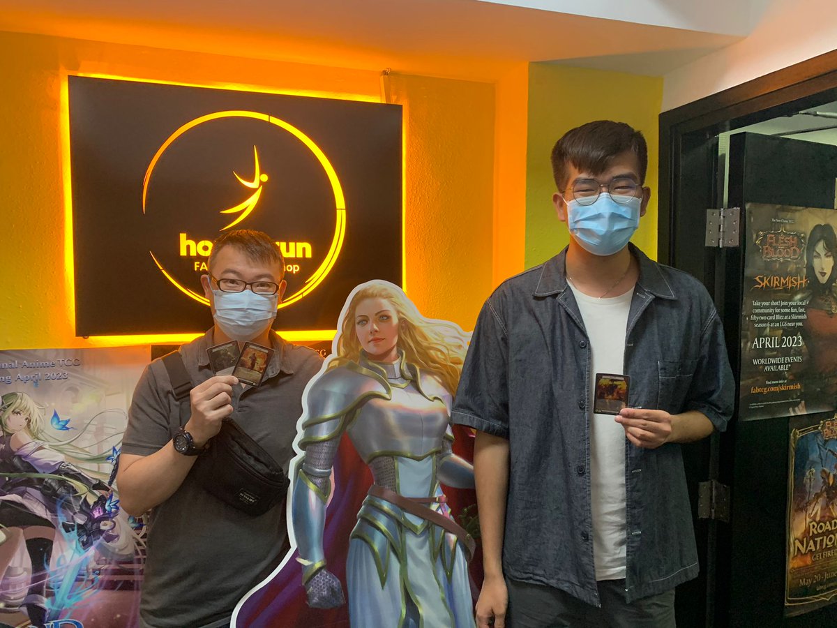Homerunfab's tweet photo. We had a marvelous UPF party night last night (13/4). The presence of Taipanis made the games even more hilarious! https://t.co/LIeCXir1Dx