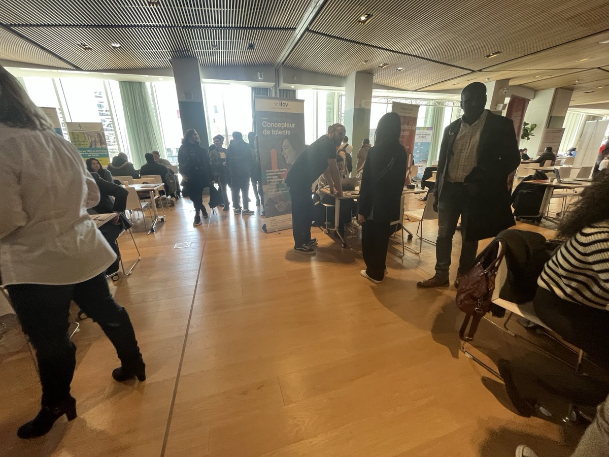 CFAFFC's tweet photo. 🟢 Le vendredi 07 avril dernier se tenait le forum de l'alternance organisé par la @iledefrance et la FNADIR.

Et le @CFAFFC était présent ! 📍📍

#formation #alternance #apprentissage https://t.co/jA6tQIOL71