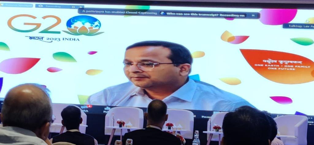 neerajPATH's tweet photo. Glad to jumpstart this important conversation with @lavagarwal &amp; @asarma2710 on a global digital health framework for connected healthcare.

🔑 message is the need to democratize health infrastructure for #equity.

@PATHtweets @orfonline @DigitalSQR @T20org @MoHFW_INDIA @g20org https://t.co/fdQfkBUm6y
