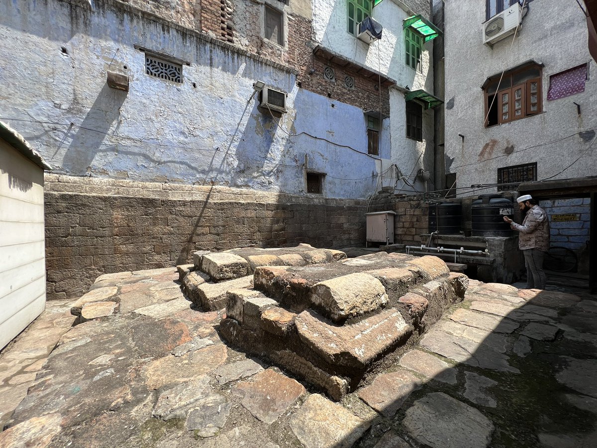 Maaria On Twitter Tomb Of Razia Sultana Delhi 1236 1240 She maaria-on-twitter-tomb-of-razia-sultana-delhi-1236-1240-she