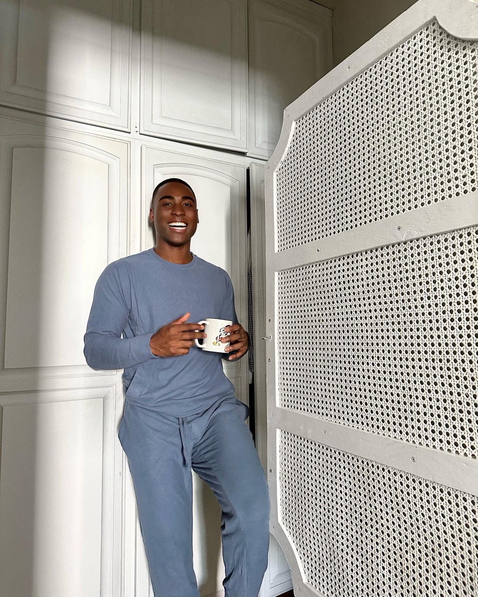PilatesPapii's tweet photo. Cozy up in style with @tommyjohnwear loungewear! 🤩Celebrate their 15-year anniversary with me and get 25% off your order with code WILLIE25! 🛍️🛒#NoAdjustmentNeeded #TommyJohnPartner #Ad #SparksNStyle https://t.co/jAY0kzT5J0