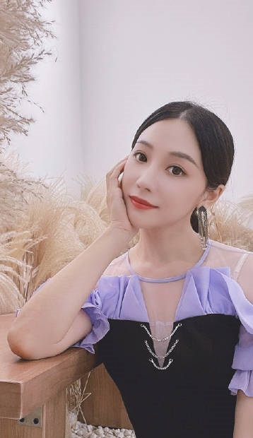 Some people are afraid to lose money and summarize their reasons. Personal reflection and acknowledgment is important as it is important to see the root of a problem