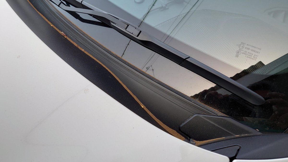 ItokonSukiyaki's tweet image. 花粉と砂埃と雨で汚れた愛車の洗車しました
新加入のカルナバワックスBLUEMIXを使いました
それとレギュラー出演のぬぬファクトリーセット
固形ワックスは久しぶりでしたが
伸びも良く拭き取りも簡単でした😊
超ヌルテカになりました😏👍
＃BLUEMIX
＃ぬぬファクトリー