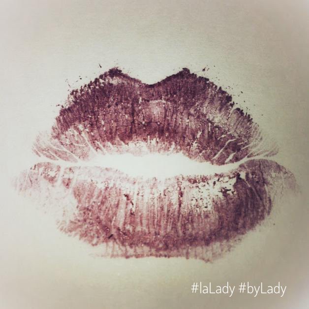 LADY_WITS's tweet photo. Recordant… #Escrit
EL PETÓ (2009)
Link: https://t.co/0HXNbb5w5a
#laLady #byLady #Relats #LadyRelat https://t.co/QgSTeUfvFc
