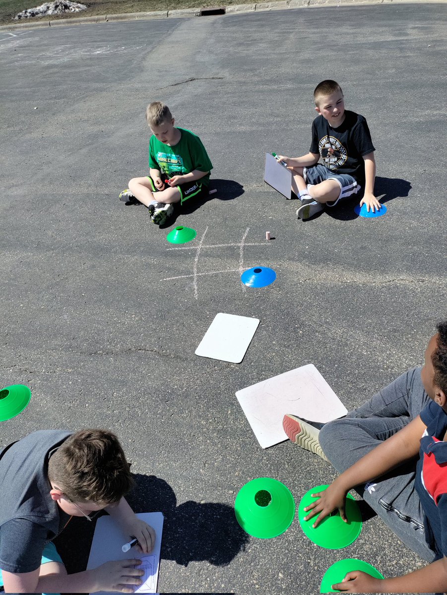 jlang_04's tweet photo. Tic tac toe today in 5C to practice our Math EUs! Answer it correct and you get to place your marker. Or you can move your opponent's piece. @dani_rypka #McKinleystrong https://t.co/5Vxhcy1NsP