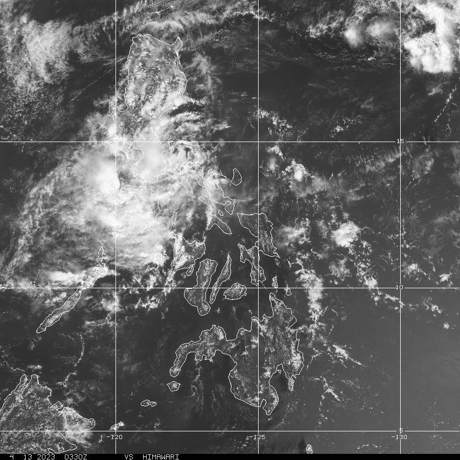 ptccfeed's tweet photo. Weak TD #AmangPH (#90W) weakened into a LPA near #Polillo Island... 

Isolated heavy showers might still affect #Calabarzon, #NCR and #CentralLuzon today...

(VIS from NOAA) https://t.co/QucstialdY