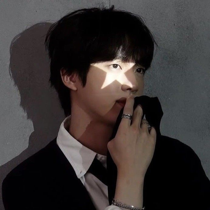 ★! ᵇᵘˢᶜᵃⁿᵈᵒ ᵃᵈᵐⁱˢ tweet media