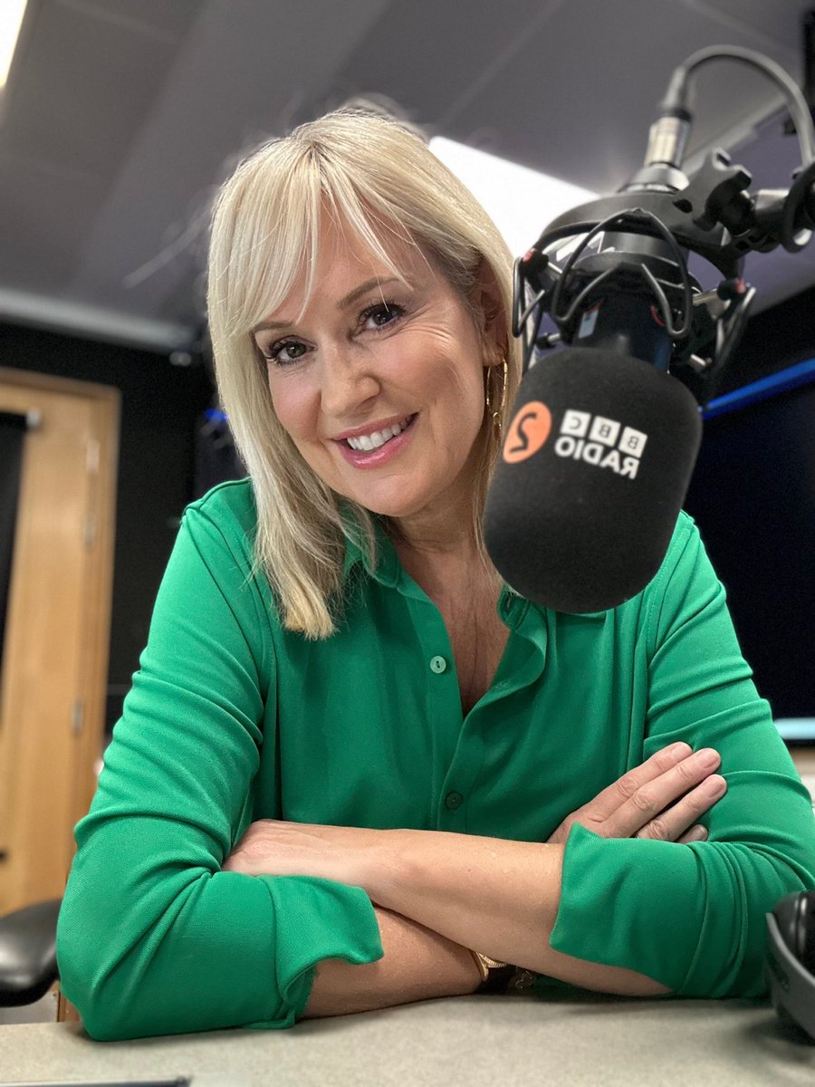 Nicki_Chapman's tweet photo. Morning
Just for today sitting in for the lovely Zo as she’s at Highgrove filming something v special. My lips are sealed! 

Join me for the Breakfast Show @BBCRadio2 
Text 88291 if you fancy a Thursday mention https://t.co/7IBlba5gMk