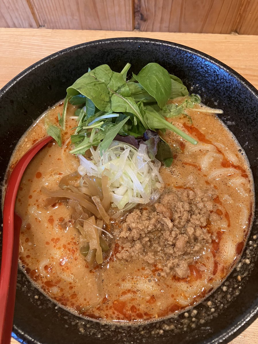 ictlec's tweet photo. 草加で有名(らしい)坦々麺 https://t.co/kx5kpkglEu
