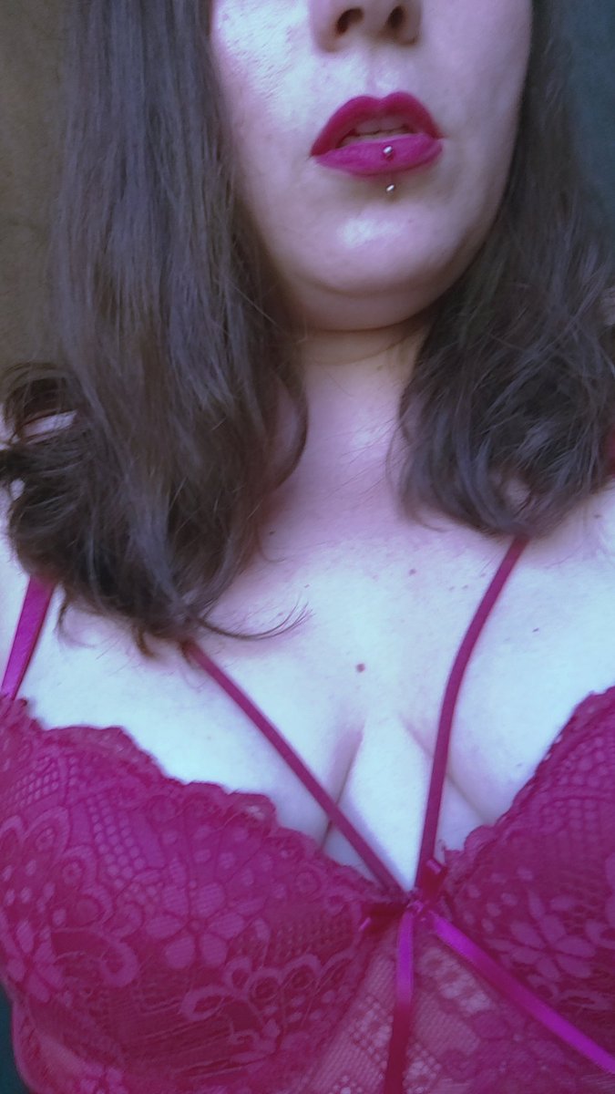 CosmicAmaran's tweet photo. Saca tu lado seductor 🌸
#Solos11A #boobs #booty #curvyhotwife #curvybigboob #fypシ https://t.co/1fapuNBXKS