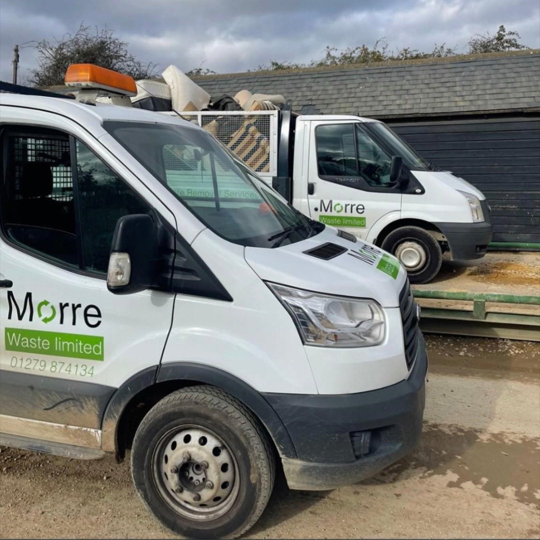 MorreWaste's tweet photo. House Clearance! 🏚️🚛♻️

✅ FAST, FRIENDLY, PROFESSIONAL &amp; RELIABLE SERVICE. 

✅ Registered Waste Carrier. 

Call or Msg us for a Quote
01279 874134 / 07496 518770

#houseclearance #registeredwastecarrier #essex #london #Sustainability #recycle https://t.co/QWLdxTU8we