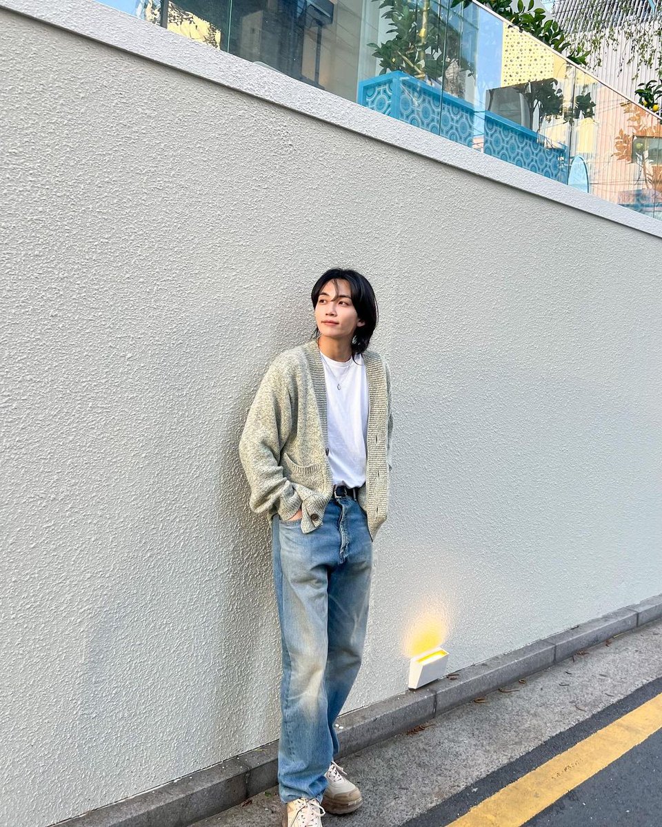 svtcontents's tweet photo. [#INSTAGRAM] 230413 JEONGHAN #정한 

😇: green🌿

🖇️ https://t.co/0rVHRMuQig https://t.co/T20yYiEhYu