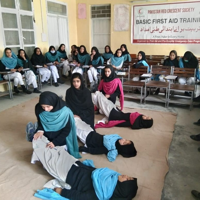 Pakistan Red Crescent On Twitter Lives Can Be Saved In Case Of 