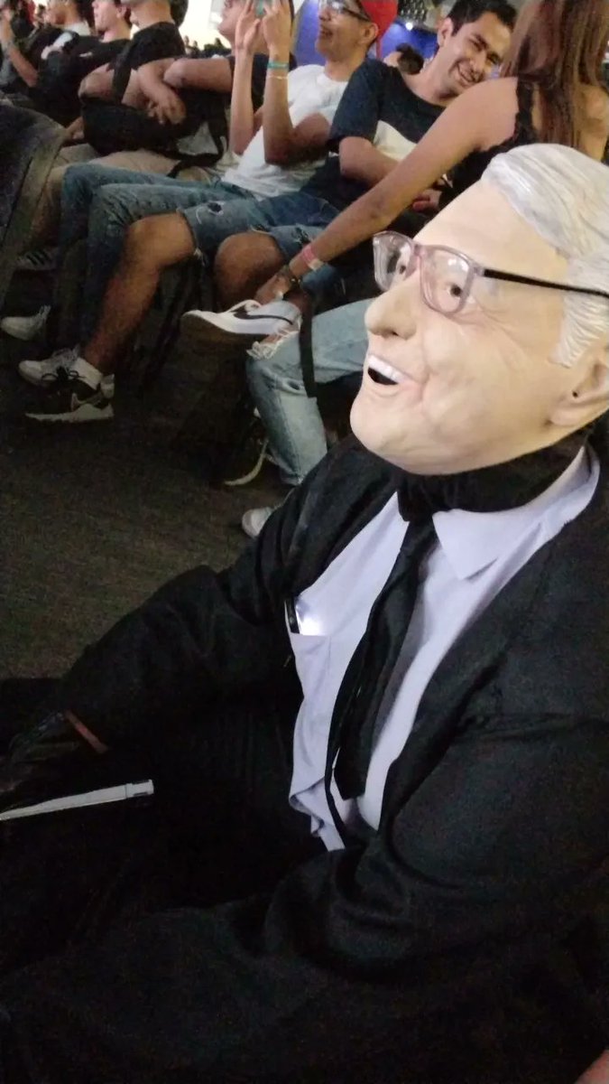 nagbunny69's tweet photo. Amlo debió ganar. Te va a dar la república 😔👌🏻
#talentmatchtl https://t.co/3TPmMQO0x9
