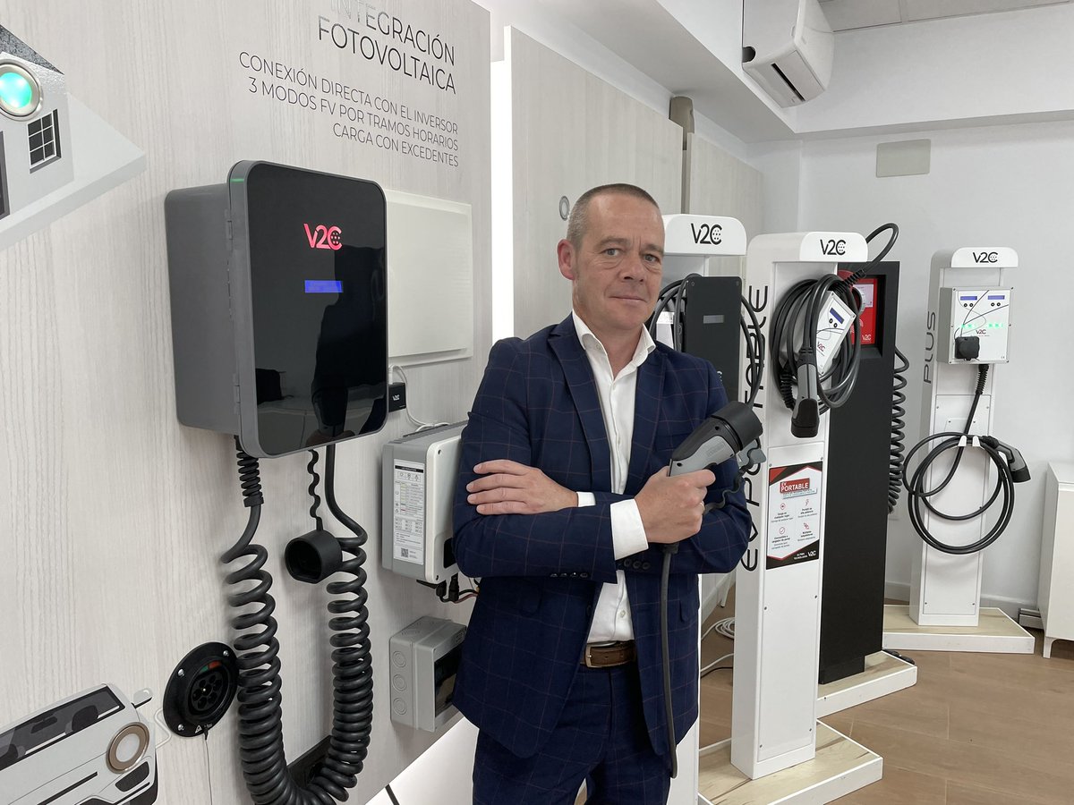 Adriano Mones tweet media