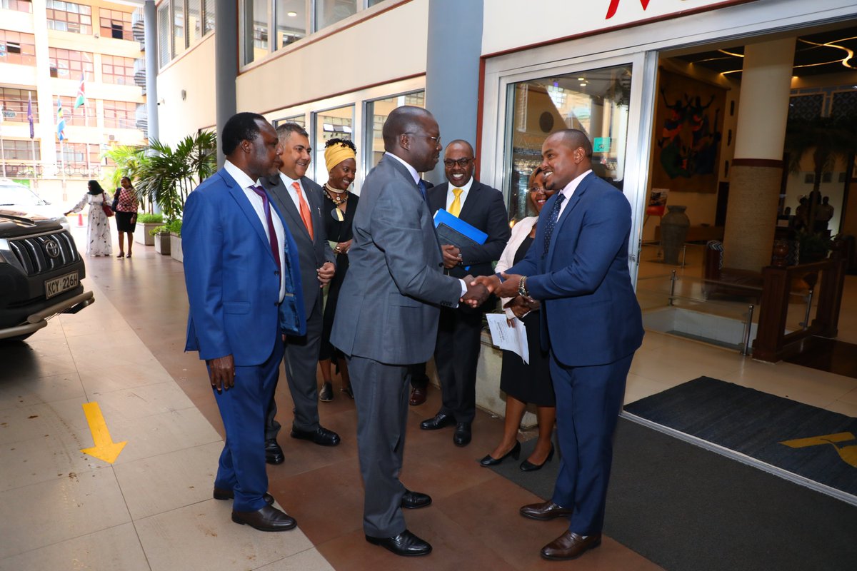 KAM_Kenya's tweet photo. SME Development is a critical pillar in the Manufacturing 20by30 Plan: SMEs provide enormous opportunities for socio-economic transformation of Kenya’s economy.

#SMEDevelopment https://t.co/bTsCHBxc7M