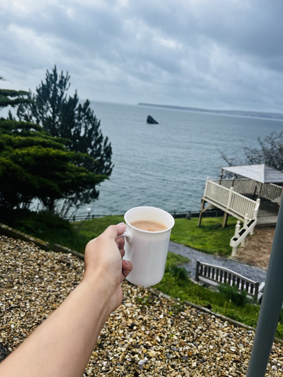 Good morning #morningtwitterworld

Have a great day #keepsmiling #throwbacktorquay #masalatea #sealife #enjoyeverymoment 👌🏻💗