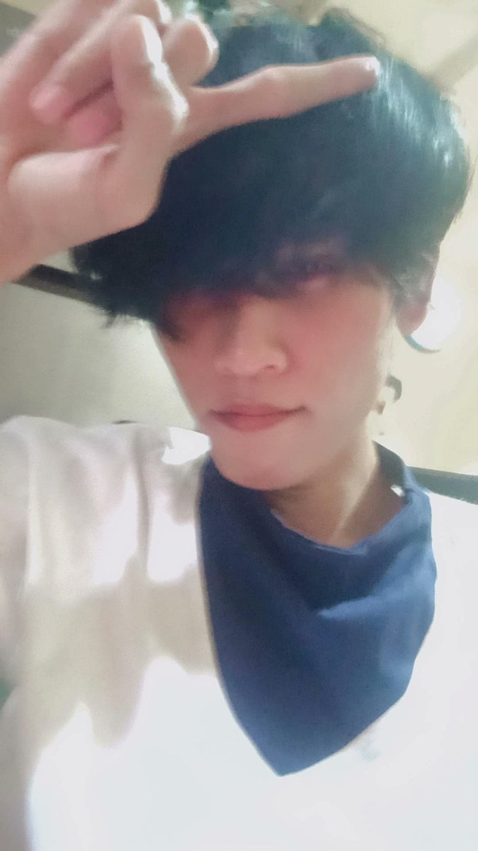 chikiseribuan_'s tweet photo. when i say it doesn't hurt me, that means i can bear it..
#ANISD #ANISELCADAY https://t.co/YoMyav48TJ