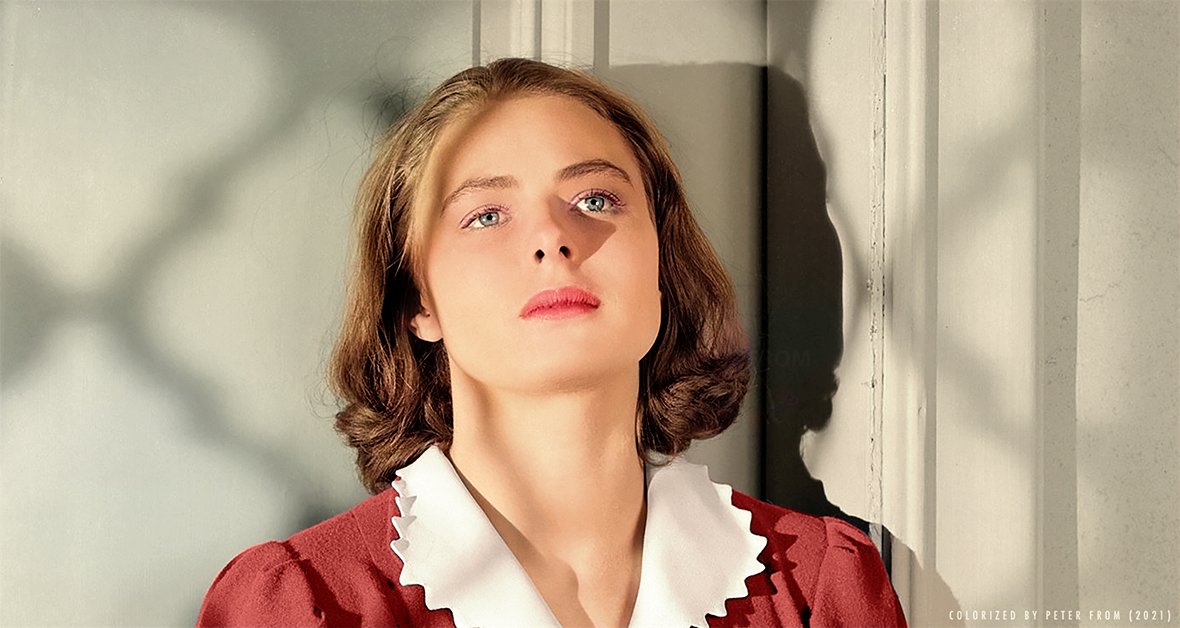 peppefrom's tweet photo. Vem är din favoritaktris ur svensk filmhistoria?
1. Greta Garbo
2. Ingrid Bergman
3. Zarah Leander
4. Anita Ekberg
Alla bilder är #kolorerade av mig. RT:a gärna så att fler får ta del av svensk vardagshistoria (eller, som här, svensk filmhistoria). 🇸🇪❤️
#FromColoring https://t.co/W7cJZhVjMB