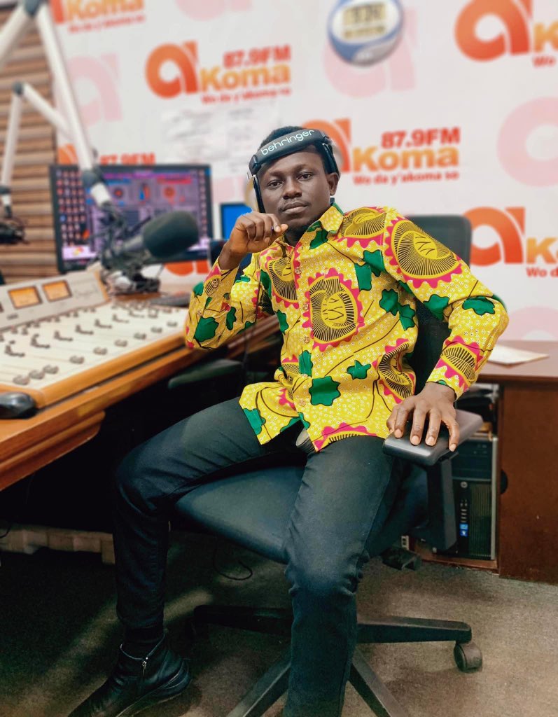 Glorious birthday to the silent <a href="/DJOBONKE/">Dj Obonke</a> 🎂🎉🎊
Enjoy your day to the fullest