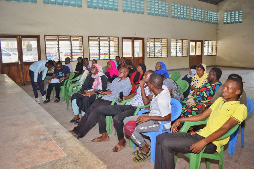 PwaniYouth's tweet photo. Public Participation on CIDP
Jomvu community and stakeholders today held a meeting to look at the Draft Mombasa County Integrated Development Plan (CIDP) 2023-2027
 and look at the areas to improve the documents.
#PublicParticipation #Youthnaplanke #changemaker4life #leadership https://t.co/mKcC3JkaC4