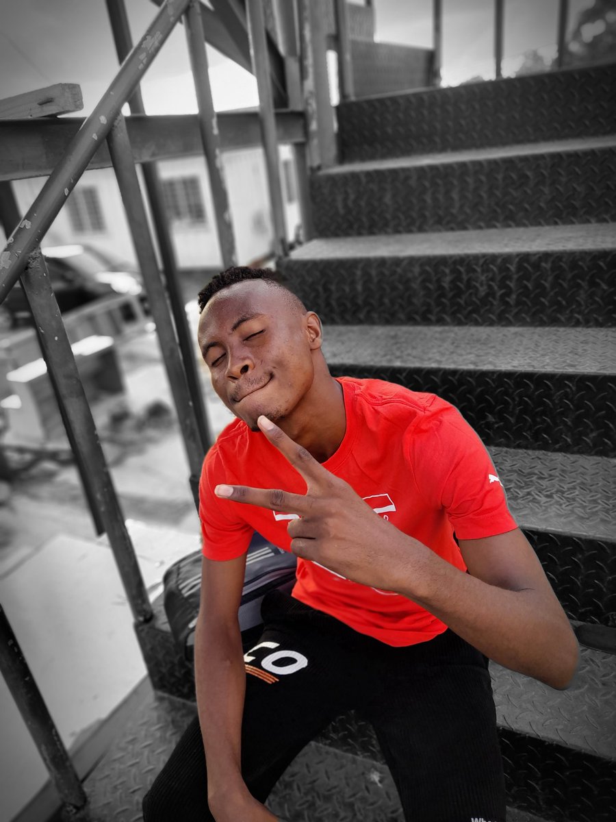 FauziManeno's tweet photo. Ni Siku Yangu Ya Kuzaliwa Asante Mungu🎂🙏🏾
It's My Birthday Alhamdulillah🎂🙏🏾
@IAM9⚽️🔥 https://t.co/D1U8FplZCB