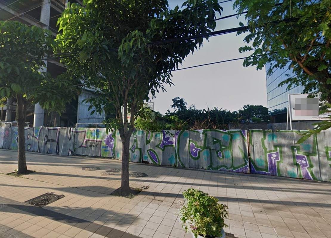 Jual Tanah Strategis Dekat Tunjungan Plaza Kota Surabaya

Luas Total 2087 m2
Lebar 35,2 x Panjang 57,3
Sertifikat HGB, Hadap Utara
Terletak di Pusat Kota
Kawasan Sangat Strategis, Dekat Mall Mall

HARGA JUAL RP 78,8 M

Anna Vangogh 0813-5364-7687 ( WA ), 0813-3175-0518 ( TLFN )