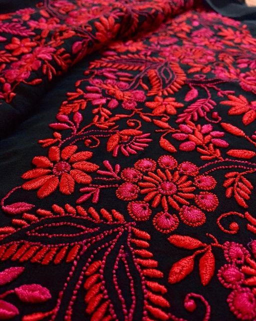 AMHSSCIndia's tweet photo. An interesting piece on, “ The Traditional Hand Embroidery of India”, by Ms. Nayantara Chatterjee, Director, Vidyadhara Consultancy LLP.
https://t.co/60rVmqeyr5...
#AMHSSCArticle #ThursdayArticle #EmbroideryArticle https://t.co/37OwC8jnpp