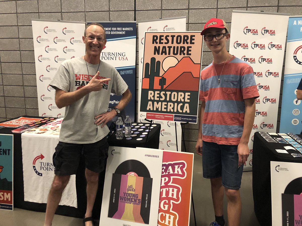 basednblessed's tweet photo. Freedom Night Part 2 ‼️
Featuring the #proactiveparents and #fearlessstudentleaders from Pinnacle HS, Sandra Day O'Connor HS, Great Hearts Classical Academy, and Moriah HS 🇺🇸🙏
Massive shoutouts all around to the Dream City security team for another safe and fun event! https://t.co/3Dfe9PFQwv