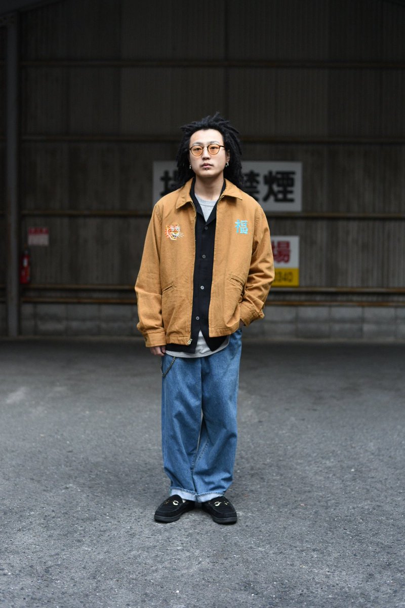 GODONitami's tweet photo. 古着でも高騰が続く商品ですがこらちはコスパ抜群の仕上がりです‼️

【HOUSTON】
COTTON LINEN VIETNAM JKT
〈SIZE〉M.XL
¥16800+tax(¥18480)

1966〜67年にベトナムへ駐留していた米兵がアメリカへ持ち帰ったアイテム🇻🇳

オリジナルでは中々見つからない独自のゆるっとしたシルエット https://t.co/F9wtETjOkd