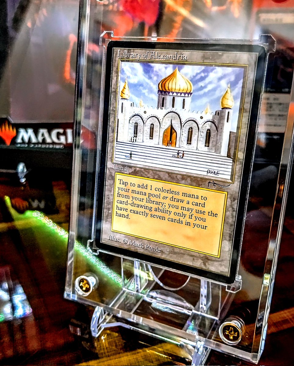 XlnAZGLJZyshiW9's tweet photo. マジックのmark poole氏と言えば我が家では、、、、ウッシッシ😁
#mtg
#MagicTheGathering
#markpoole https://t.co/BlAzCKcEuH