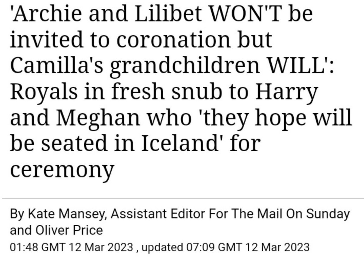 ArchewellBaby's tweet photo. King Charles: Archie and Lili are not invited to the coronation

King Charles: Takes away grandkids safe home that Prince Harry and Meghan paid £2.4M 

King Charles: poor me I won't see my grandkids https://t.co/Rk92WOoOrh
