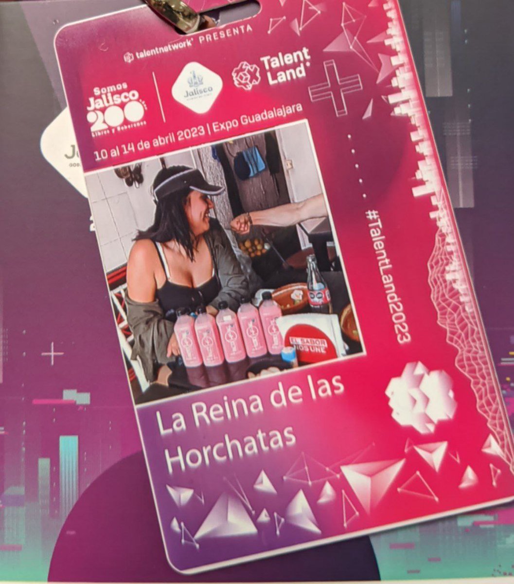 IbiscumPug's tweet photo. Suban a la Reyna de las horchatas!!!
#talentmatchtl https://t.co/bXHxBUl3VO