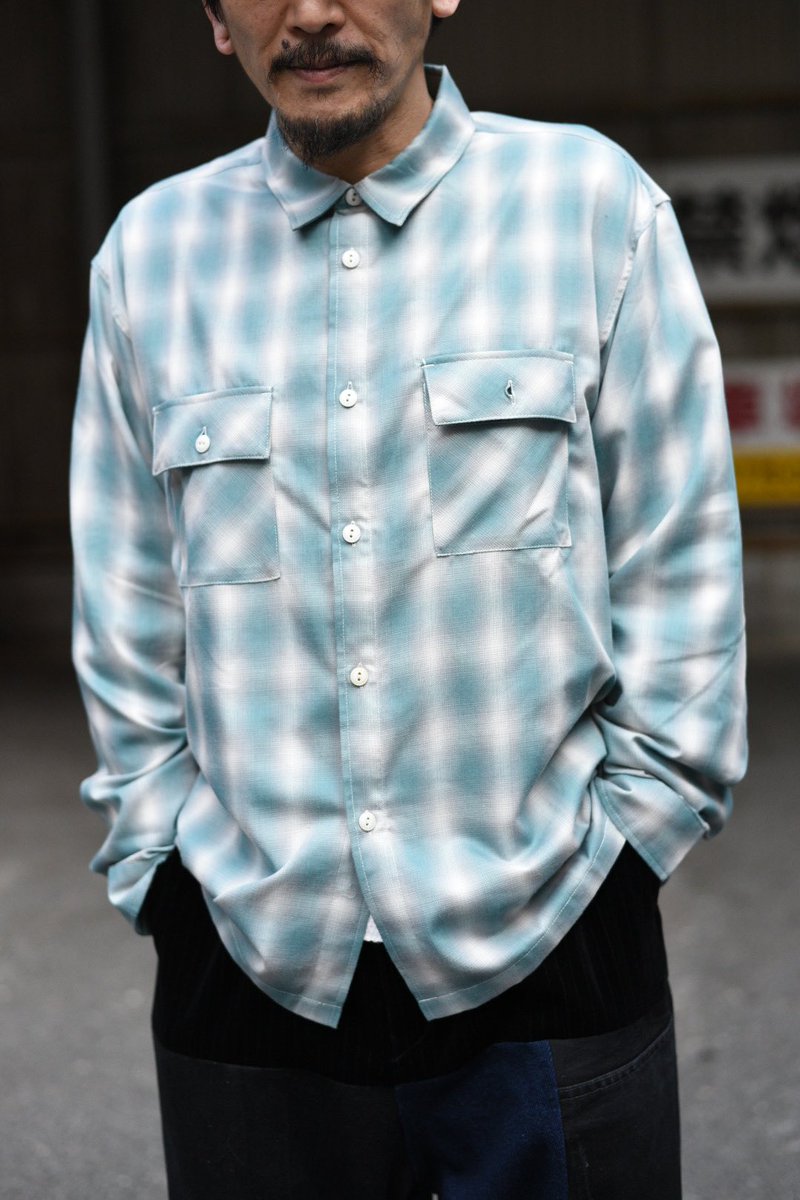 GODONitami's tweet photo. 春らしく優しい肌触りのライトなフランネルシャツ

【BIGMIKE】
OMBRE CHECK SHIRTS
〈SIZE〉Lのみ
¥9000+tax(¥9900)

オンブレチェックをビッグマイクのフィルターに通し

ビンテージワークシャツのディテールを忠実に再現

ワイドでゆったりした身幅でありながら程よい着丈のボックスシルエットです https://t.co/KifSYwfAOS