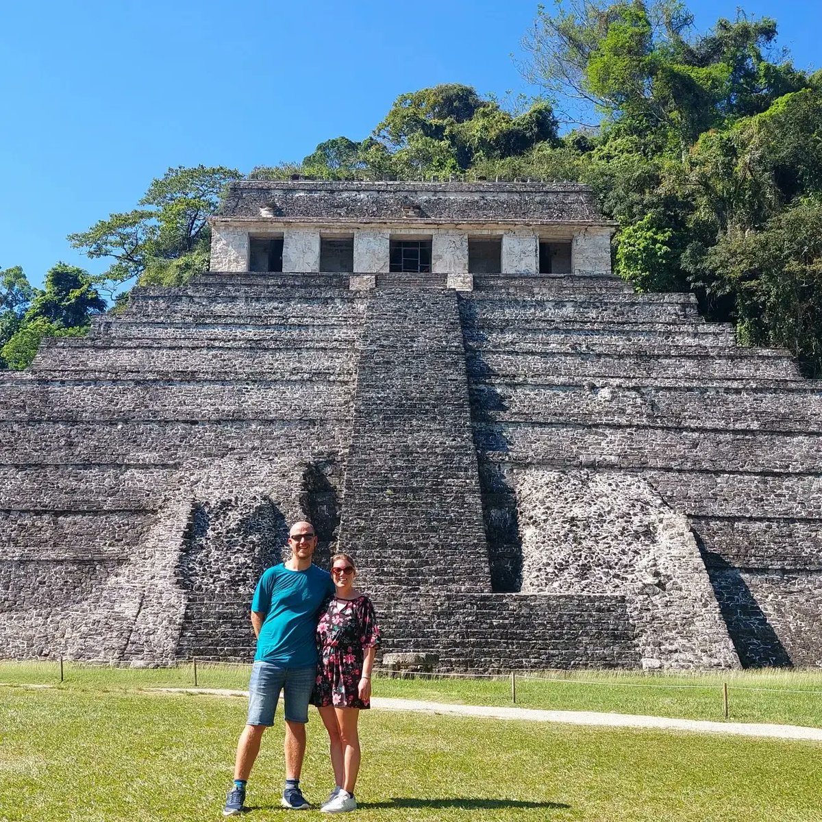 daveandbecca's tweet photo. #Mexico! Wow!

We spent 12 weeks exploring this amazing country. Too many highlights to share in one post!
🌮 Oh my goodness, the food
🐢 The nature
🏖 The beautiful beaches 
🙋🏽‍♂️ The super friendly people
⏳️ The Aztec &amp; Mayan history 
⛰️ The landscapes
🎨 The colours
#Travel https://t.co/gflfBm04wA