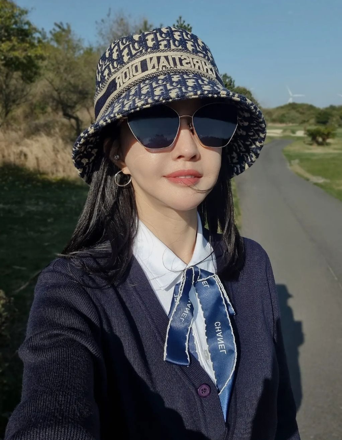Tonyroofer's tweet photo. 미세먼지 때문에 사람들이 정말 없어서 
한가하고 너무 좋네요 😊

#골프 #골린이 #좋아요 #소통 #팔로우 #봄 https://t.co/L1zcWUN6Qm