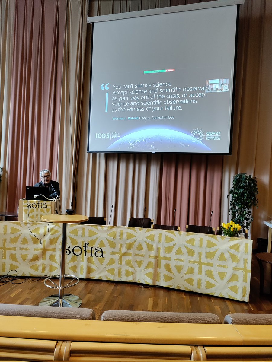 BilolaT's tweet photo. Day 3 of #ACCCImpact Week opens with @ICOS_RI director general @wlkutsch reflecting on whether the #carbon curve will dip in our lifetime. The answer is 🤞🏾.
#climatescience #climatechange #sdg13 #emissions
@ENVRIcomm @ACCC_FS @INAR_fin @ICOS_CP https://t.co/EhvPTtR8H8