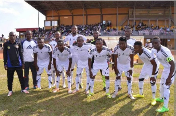 Greatdreamdrc's tweet photo. #RDCSPORTLOCAL
Ce 12/4/2023
#LUBERO
#KIRUMBA
Stade Mwalihya
Macomin 2-0 Métal Santé
US Develus 0-0 FC Likonga
#BENITerritoire
#OÏCHA
Aigle Jaune 1-2 Kasindi Sport (aller 0-1)
#NOBILI
FC La frontière 3-1 Delta Force (aller 2-3)
Finale
FC Kasindi Sport vs FC La Frontière
#LIFNOKI https://t.co/vD6OqzRGtY