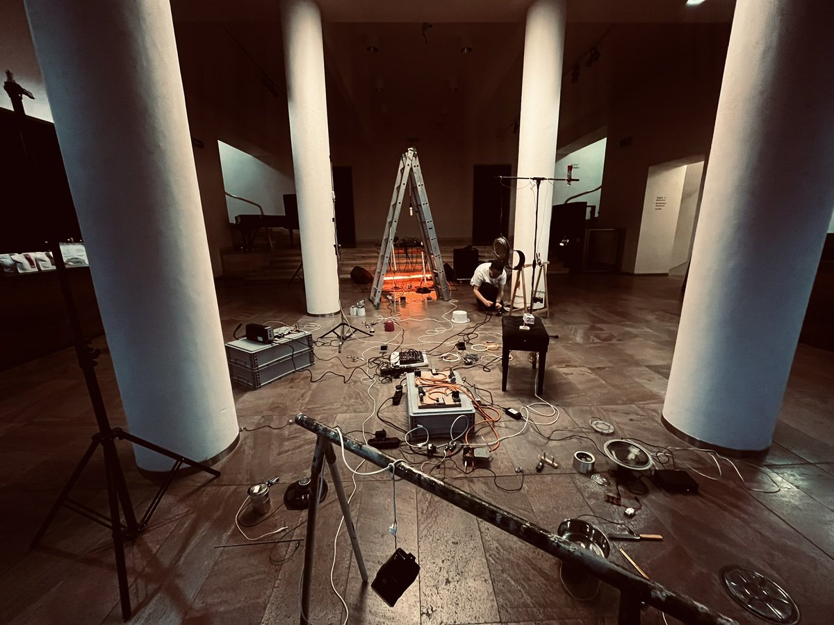 D_Electronics_'s tweet photo. Last month's makings with great people @Tim4Shaw #OliverTorr #EnrikeHurtado #YorgosStravridis
#YorgosStenos #MIZI #Communitism @AzkunaZentroa @Cafeoto #dumumenibrno #brno #bilbao #athens #vasulkakitchen @VasulkaB #soundart #soundartist https://t.co/piJDQKf8F9