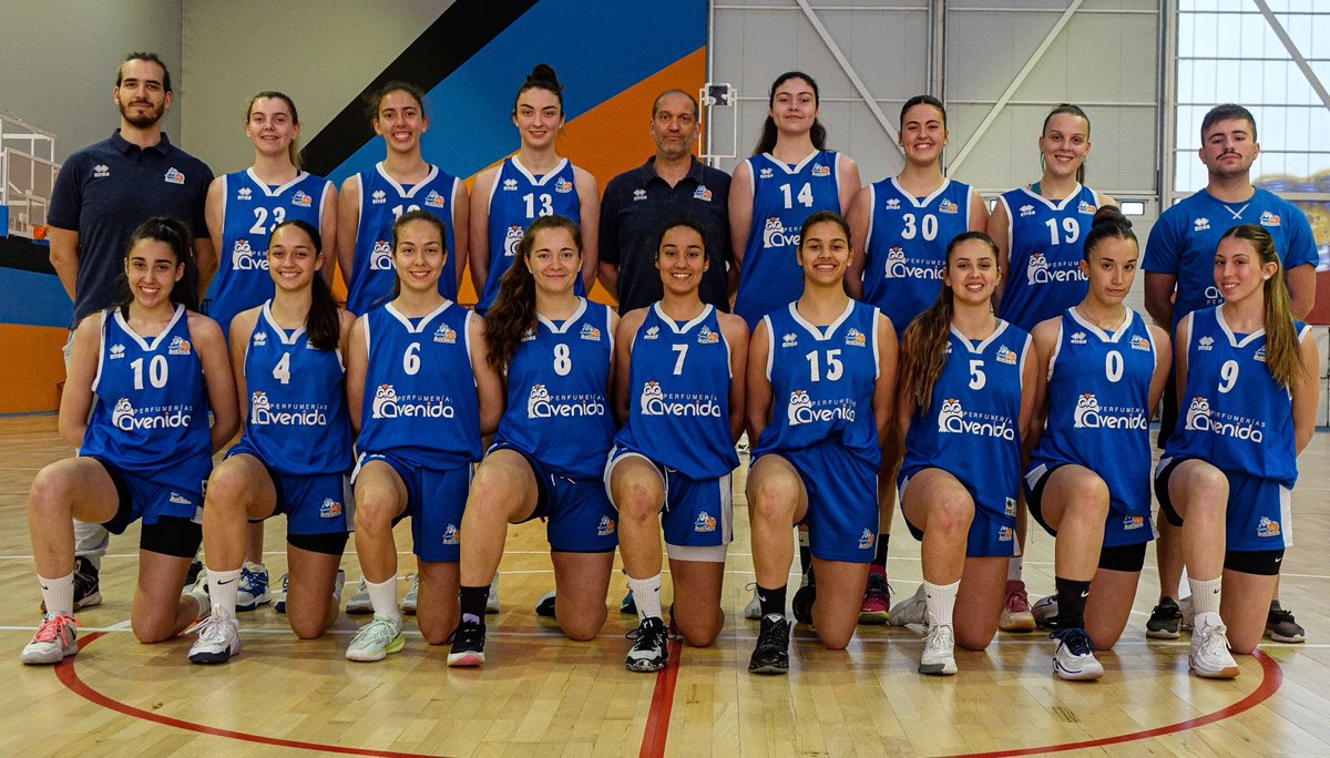 CBAvenida's tweet photo. 📹 PREVIA #F4JuniorCyL

La F4 JUNIOR , 𝐀 𝐄𝐒𝐂𝐄𝐍𝐀 💙

➕ https://t.co/l0xX51KI66 https://t.co/VphmtlWMbP